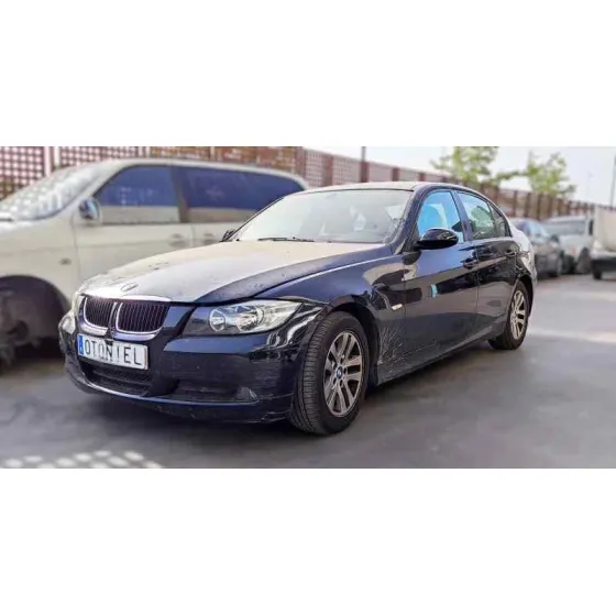 BMW SERIE 3 BERLINA (E90) '2007 318D AZUL