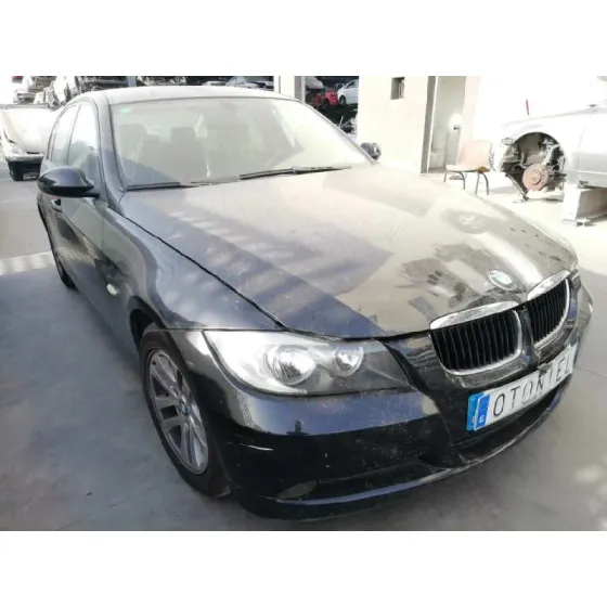 BMW SERIE 3 BERLINA (E90) '2007 318D AZUL