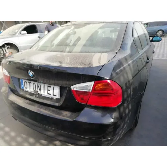BMW SERIE 3 BERLINA (E90) '2007 318D AZUL
