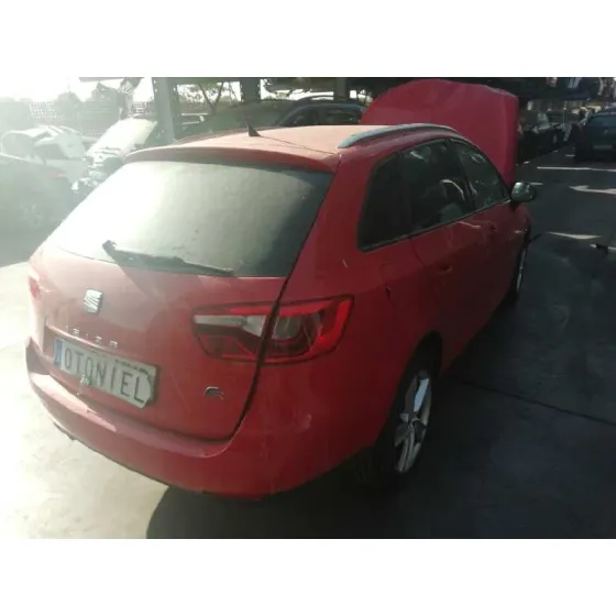 SEAT IBIZA ST (6J8) '2014 FR ROJO