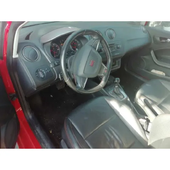 SEAT IBIZA ST (6J8) '2014 FR ROJO
