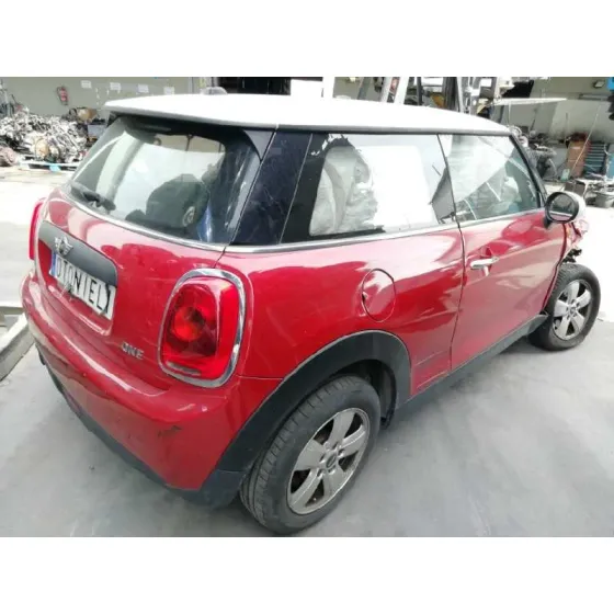 MINI MINI (F56) '2014 ONE ROJO