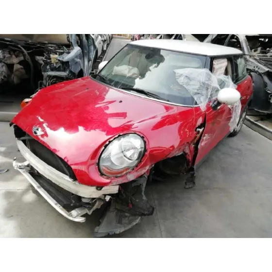 MINI MINI (F56) '2014 ONE ROJO