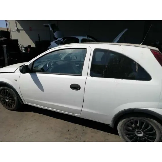 OPEL CORSA C '2005 CORSAVAN BLANCO
