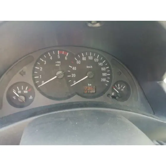 OPEL CORSA C '2005 CORSAVAN BLANCO