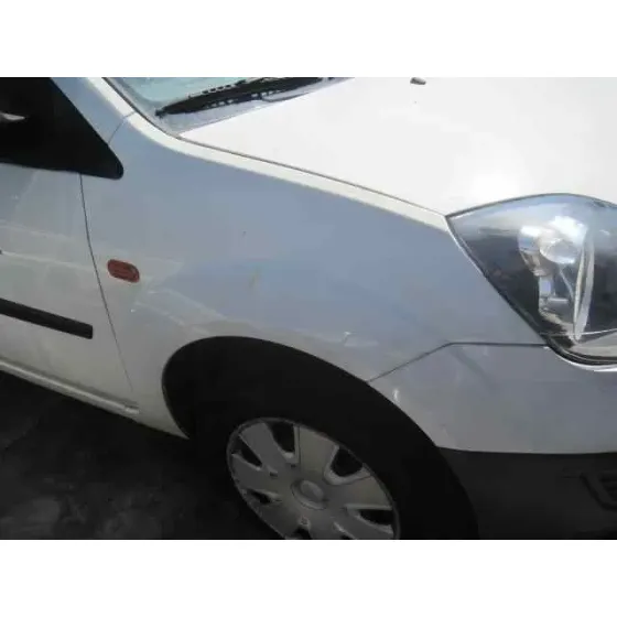 FORD FIESTA (CBK) '2006 AMBIENTE BLANCO