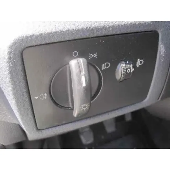 FORD FIESTA (CBK) '2006 AMBIENTE BLANCO
