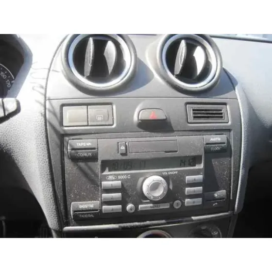 FORD FIESTA (CBK) '2006 AMBIENTE BLANCO