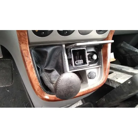 KIA CARNIVAL II '2005 2.9 CRDI CAT GRIS OSCURA
