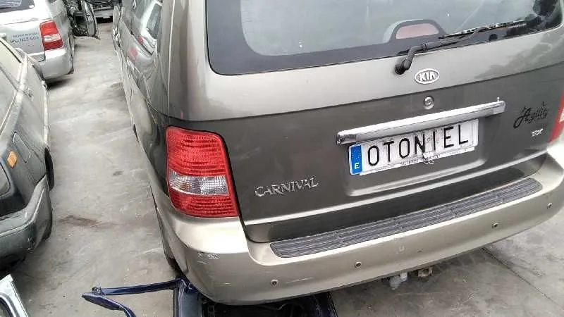KIA CARNIVAL II '2005 2.9 CRDI CAT GRIS OSCURA