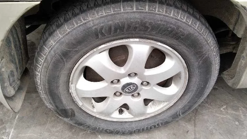 KIA CARNIVAL II '2005 2.9 CRDI CAT GRIS OSCURA