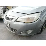 OPEL ASTRA J LIM. OPEL ASTRA J LIM. '2010 1.6 16V CAT PLATA 2009