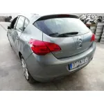 OPEL ASTRA J LIM. OPEL ASTRA J LIM. '2010 1.6 16V CAT PLATA 2009