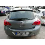 OPEL ASTRA J LIM. OPEL ASTRA J LIM. '2010 1.6 16V CAT PLATA 2009