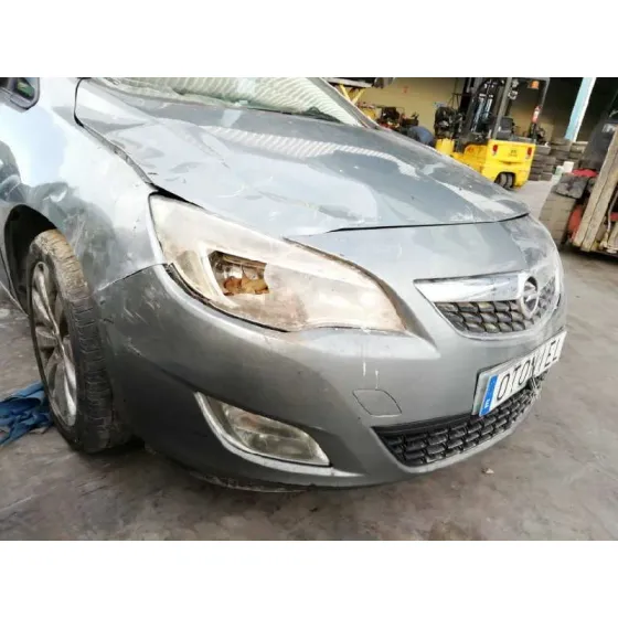 OPEL ASTRA J LIM. '2010 1.6 16V CAT PLATA