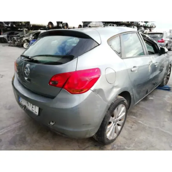 OPEL ASTRA J LIM. '2010 1.6 16V CAT PLATA