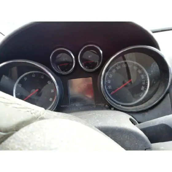 OPEL ASTRA J LIM. '2010 1.6 16V CAT PLATA