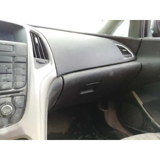 OPEL ASTRA J LIM. '2010 1.6 16V CAT PLATA