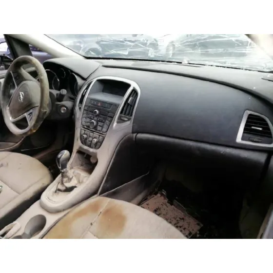 OPEL ASTRA J LIM. '2010 1.6 16V CAT PLATA
