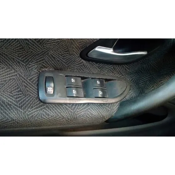 RENAULT LAGUNA II (BG0) '2001 1.6 VERDE