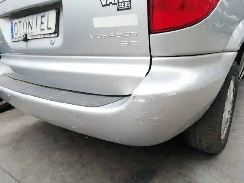 CHRYSLER VOYAGER (RG) CHRYSLER VOYAGER (RG) '2003 2.4 LX (I) GRIS PLATA 2001