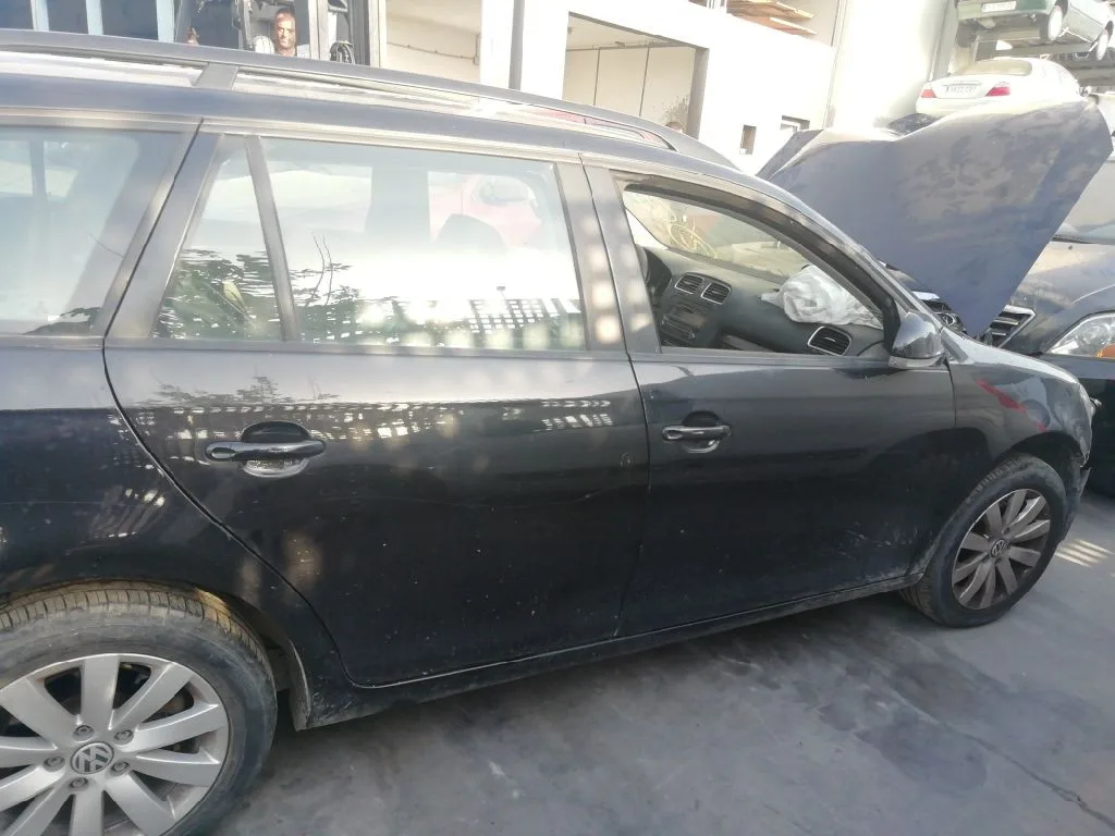 VOLKSWAGEN GOLF VI VARIANT (AJ5) VOLKSWAGEN GOLF VI VARIANT (AJ5) '2012 1.6 TDI DPF NEGRO 2009