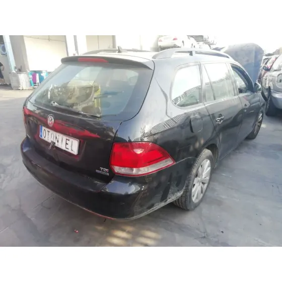 VOLKSWAGEN GOLF VI VARIANT (AJ5) '2012 1.6 TDI DPF NEGRO