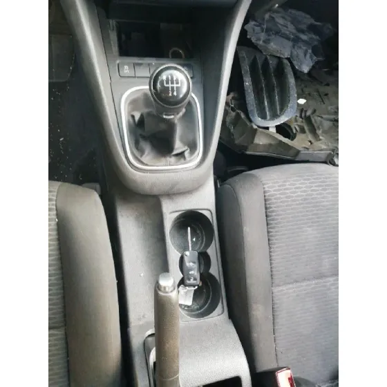 VOLKSWAGEN GOLF VI VARIANT (AJ5) '2012 1.6 TDI DPF NEGRO