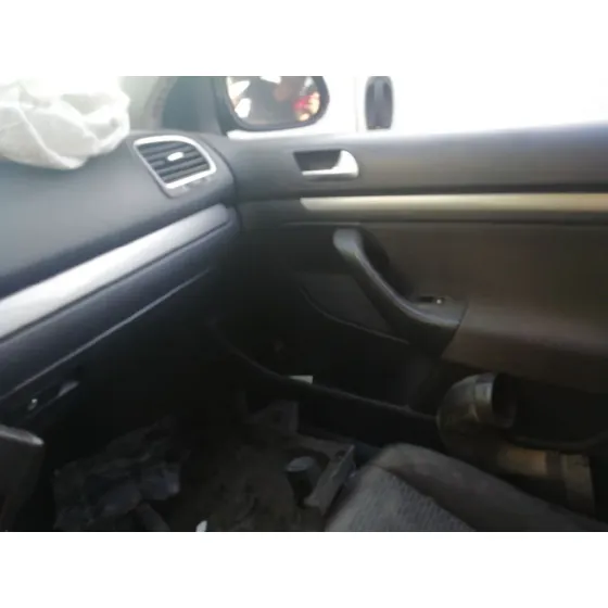 VOLKSWAGEN GOLF VI VARIANT (AJ5) '2012 1.6 TDI DPF NEGRO