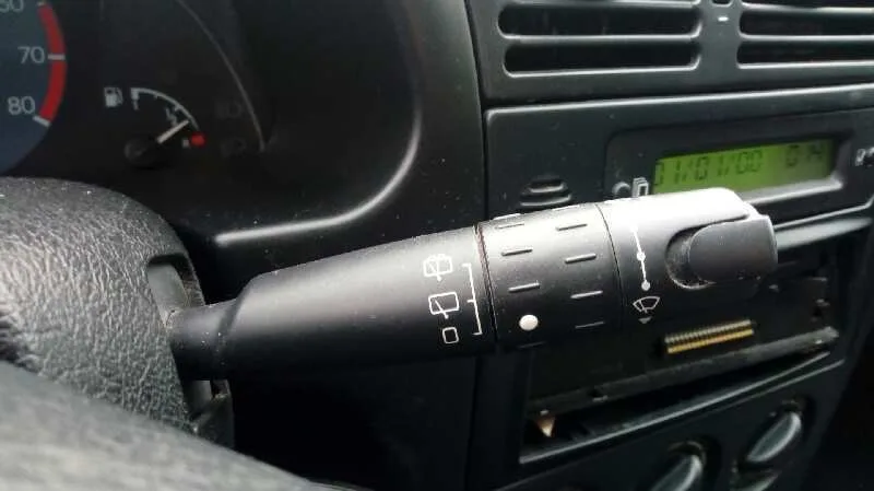 CITROEN XSARA BERLINA '2001 1.6 16V SATISFACTION PLATA