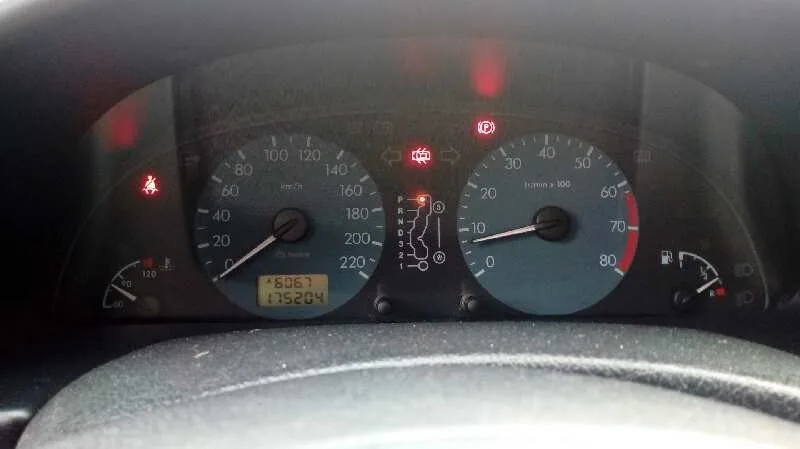 CITROEN XSARA BERLINA '2001 1.6 16V SATISFACTION PLATA