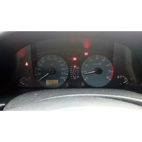 CITROEN XSARA BERLINA '2001 1.6 16V SATISFACTION PLATA
