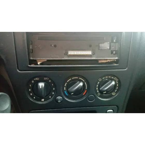 CITROEN XSARA BERLINA '2001 1.6 16V SATISFACTION PLATA