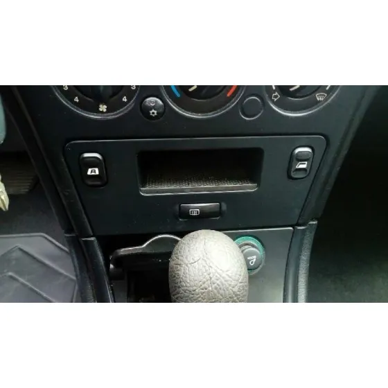 CITROEN XSARA BERLINA '2001 1.6 16V SATISFACTION PLATA