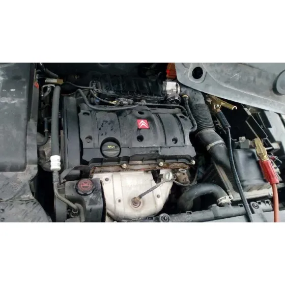 CITROEN XSARA BERLINA '2001 1.6 16V SATISFACTION PLATA