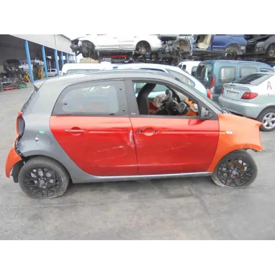 SMART FORFOUR '2014 BASIS (66KW) (453.044) NARANJA/GRIS