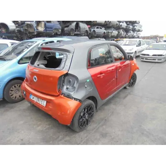SMART FORFOUR '2014 BASIS (66KW) (453.044) NARANJA/GRIS