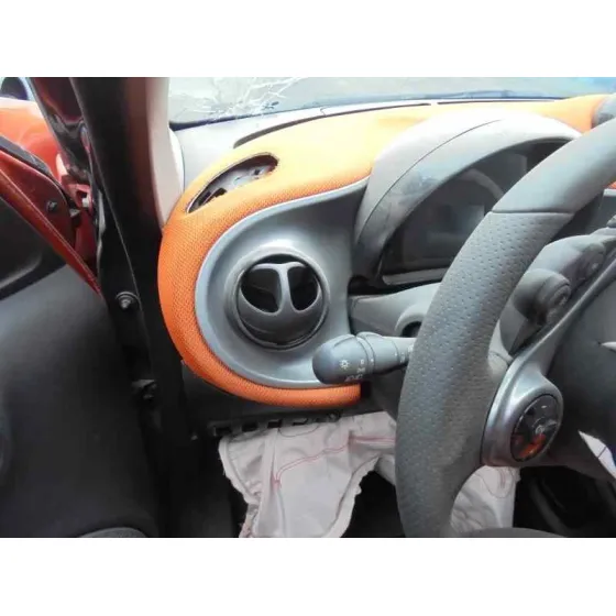 SMART FORFOUR '2014 BASIS (66KW) (453.044) NARANJA/GRIS
