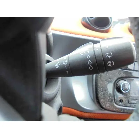 SMART FORFOUR '2014 BASIS (66KW) (453.044) NARANJA/GRIS