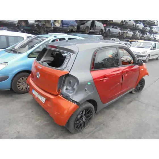 SMART FORFOUR '2014 BASIS (66KW) (453.044) NARANJA/GRIS