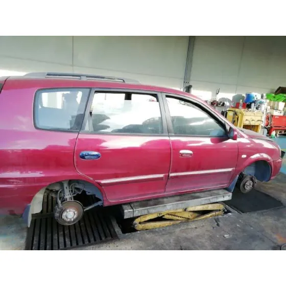 KIA CARENS '2003 2.0 TURBODIESEL CAT ROJO
