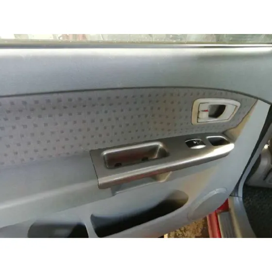 KIA CARENS '2003 2.0 TURBODIESEL CAT ROJO