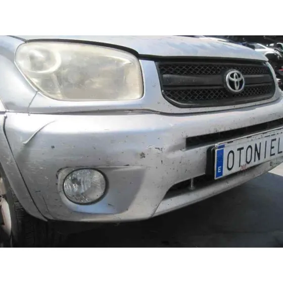 TOYOTA RAV 4 (A2) '2004 2.0 D-4D EXECUTIVE 4X4 (2003->) PLATA