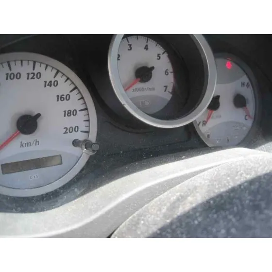 TOYOTA RAV 4 (A2) '2004 2.0 D-4D EXECUTIVE 4X4 (2003->) PLATA