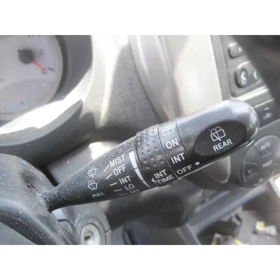 TOYOTA RAV 4 (A2) '2004 2.0 D-4D EXECUTIVE 4X4 (2003->) PLATA