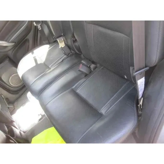 TOYOTA RAV 4 (A2) '2004 2.0 D-4D EXECUTIVE 4X4 (2003->) PLATA