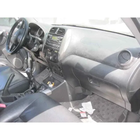 TOYOTA RAV 4 (A2) '2004 2.0 D-4D EXECUTIVE 4X4 (2003->) PLATA