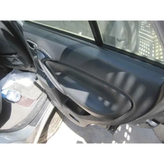 TOYOTA RAV 4 (A2) '2004 2.0 D-4D EXECUTIVE 4X4 (2003->) PLATA