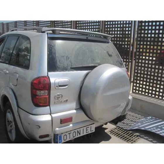 TOYOTA RAV 4 (A2) '2004 2.0 D-4D EXECUTIVE 4X4 (2003->) PLATA