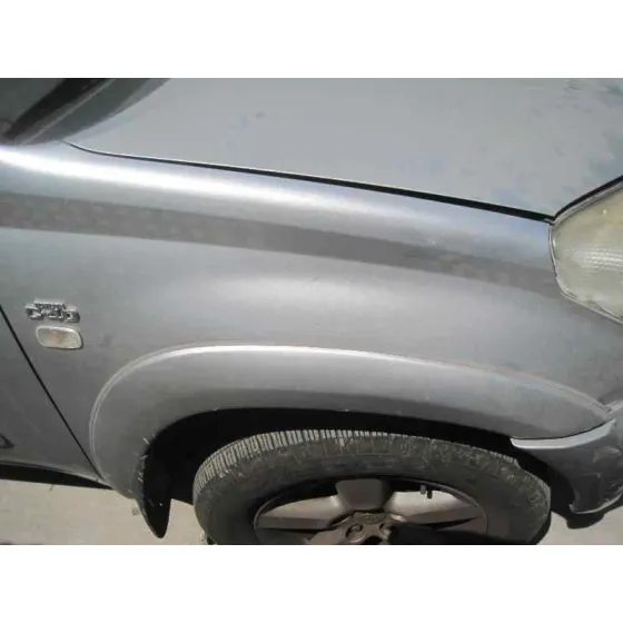 TOYOTA RAV 4 (A2) '2004 2.0 D-4D EXECUTIVE 4X4 (2003->) PLATA